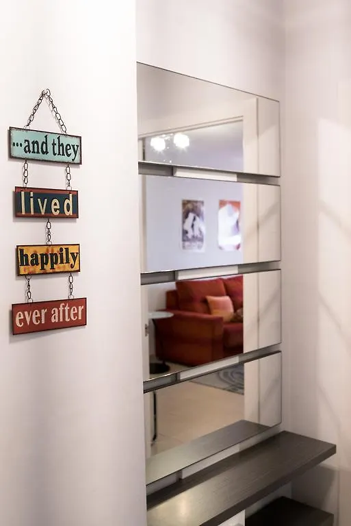 Holi-Rent Evangelista Apartment Seville