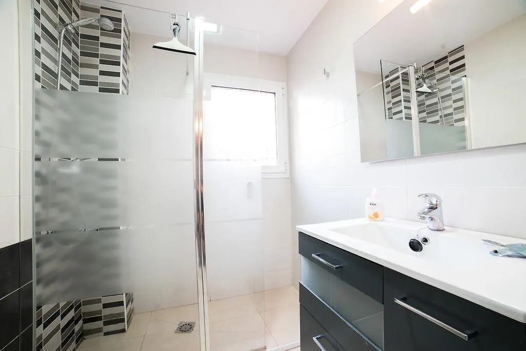 Holi-Rent Evangelista Apartment Seville