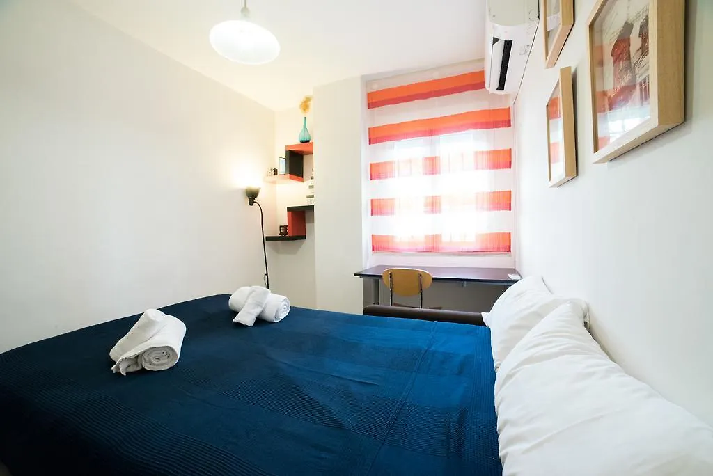 Holi-Rent Evangelista Apartment Seville